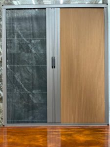 cửa lưới chống muỗi kết hợp rèm tổ ong 3