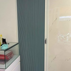 rèm tổ ong: cửa ra vào